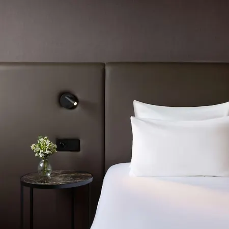 Nh Carrefour De L'europe Hotel Brussels