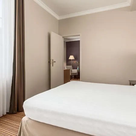 Hotel Nh Carrefour De L'europe Brussels